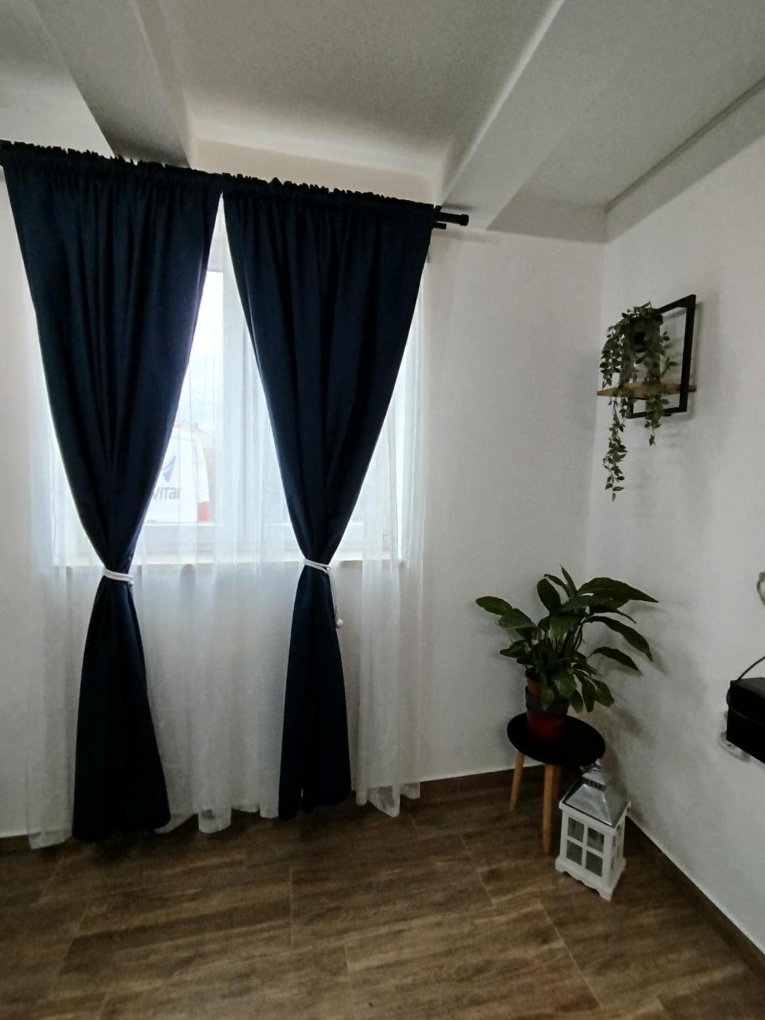 Apartment Jazbina Pula Exterior foto